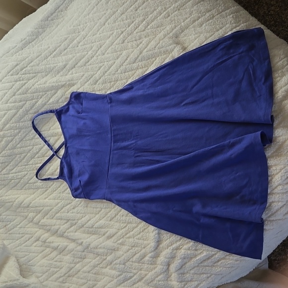 Dress - Picture 2 of 5